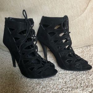 Chinese Laundry Black Lace-Up Heels Size 8